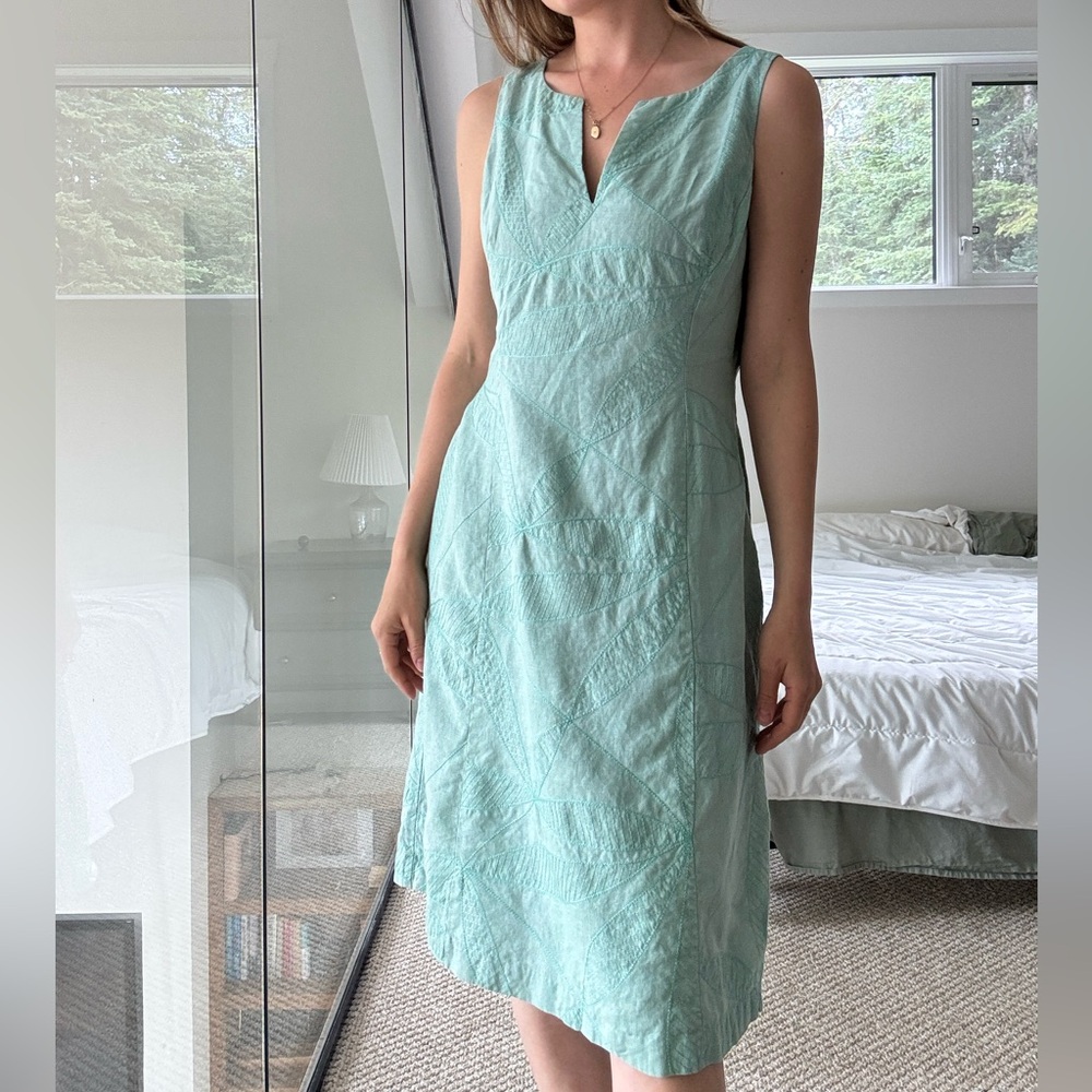 Elegant Mint Green Midi Dress